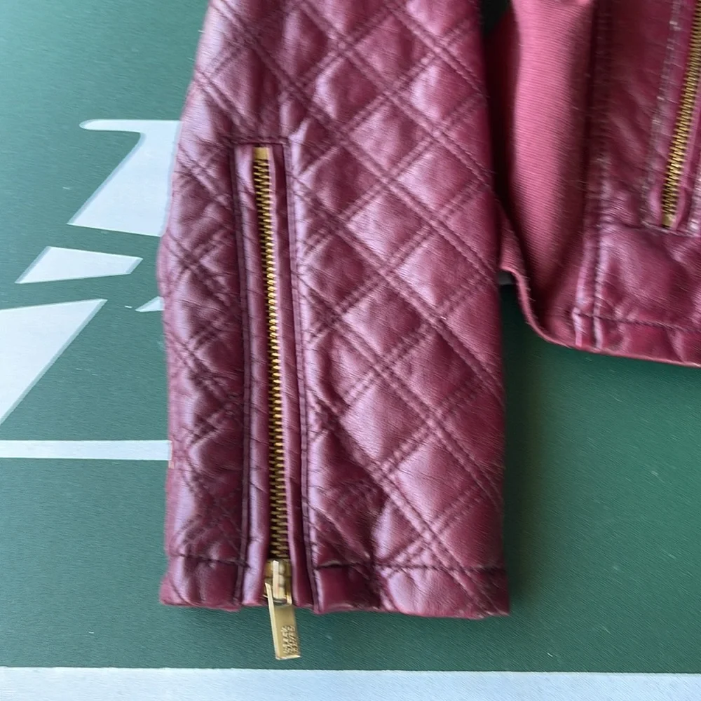 Leather jacket - Picture 3 of 4
